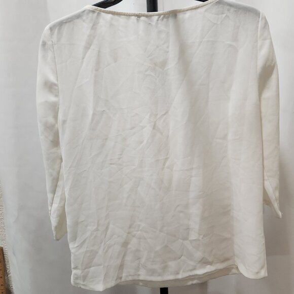 Zara Basic white keyhole blouse - Picture 2 of 3